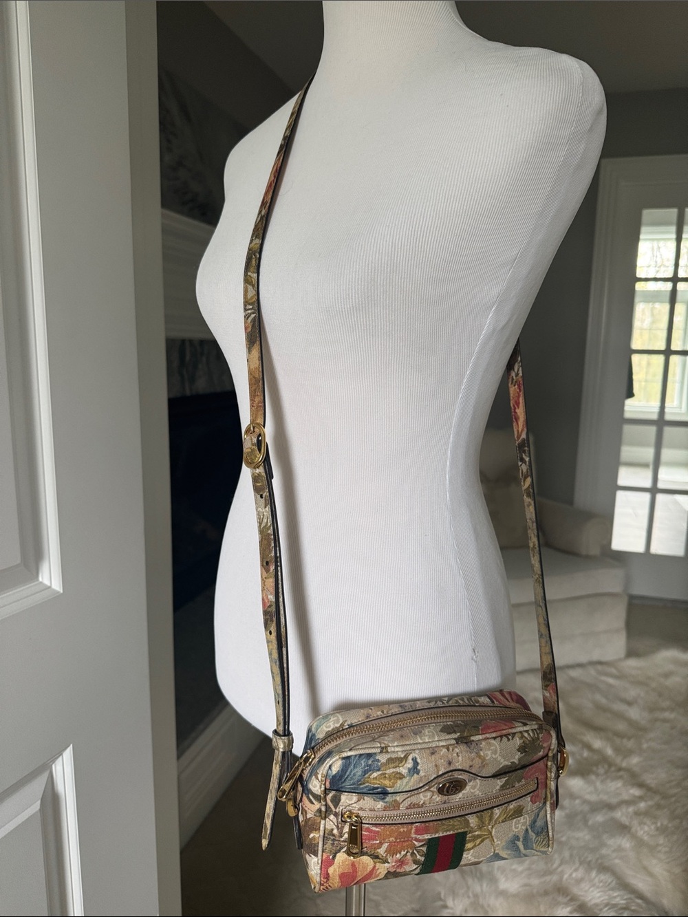 Auth Gucci Ophidia Flora GG Canvas Web Detail Crossbody Bag Small - Picture 3 of 15